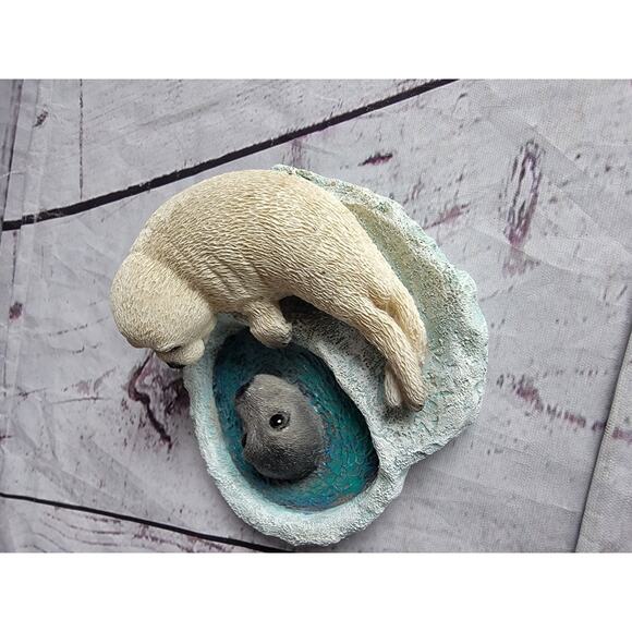 Harp Seal Pup With Mom Loving Stone Figure - Picture 4 of 7